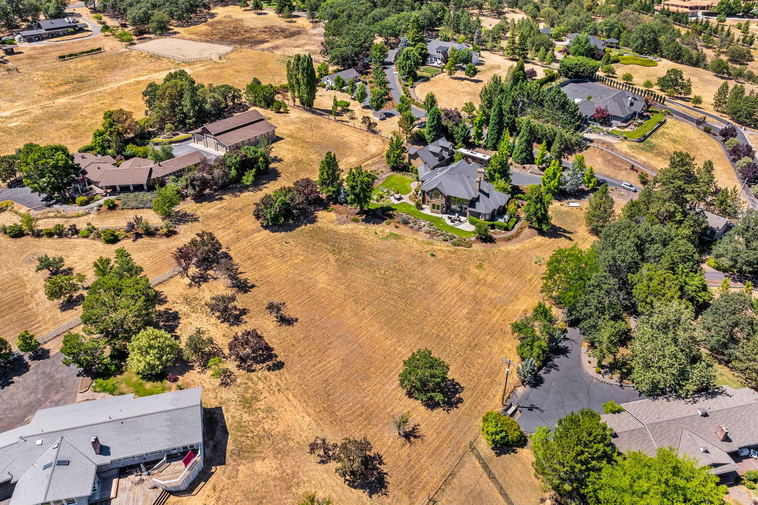 3944 Jonathan Way Central Point, OR 97502 - Photo 40 of 50 DRONE (2 of 7)