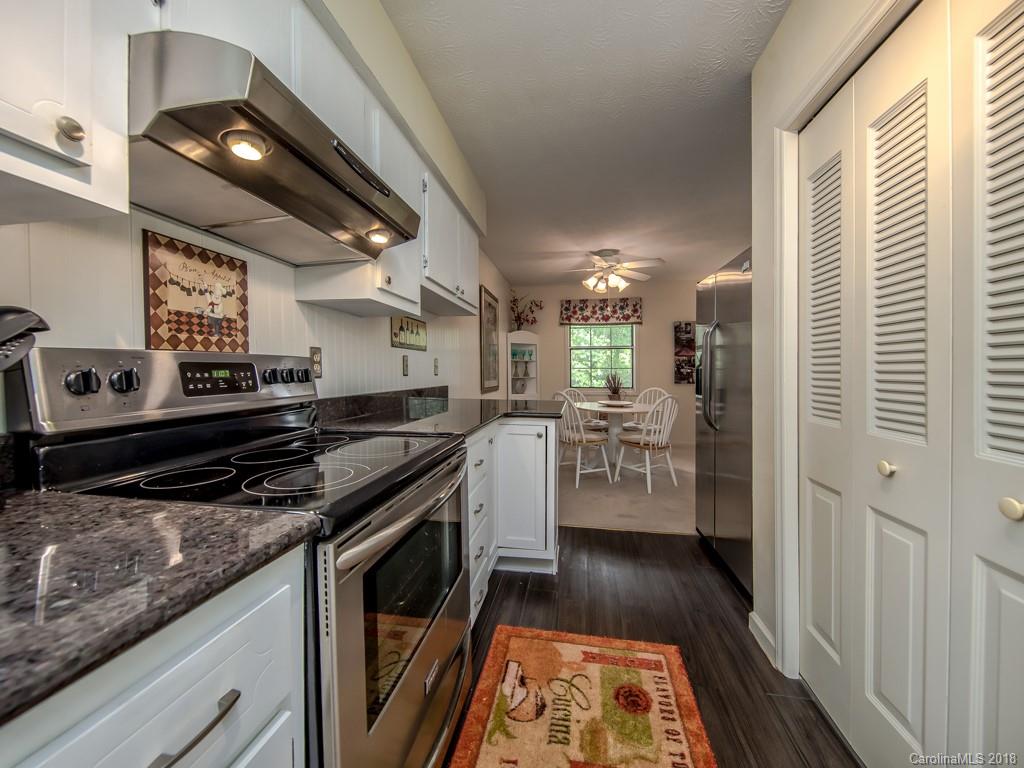 116 Falling Waters Road, Unit 4 Hendersonville, NC 28792 - Photo 8 of 12 Gallery Image 8