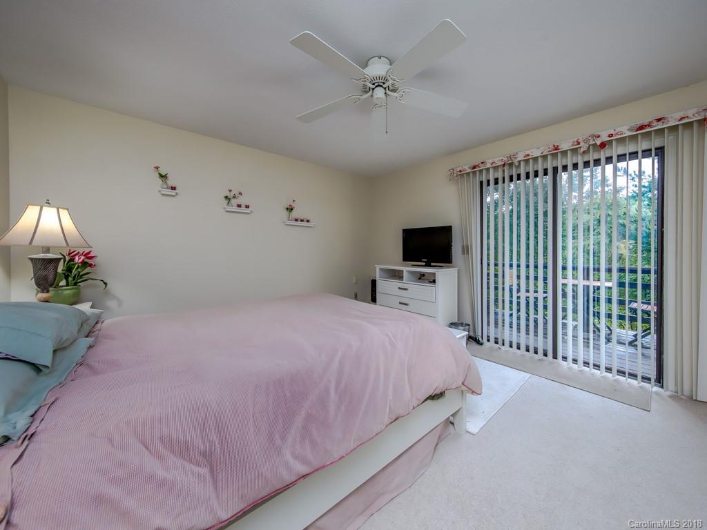 116 Falling Waters Road, Unit 4 Hendersonville, NC 28792 - Photo 10 of 12 Gallery Image 10