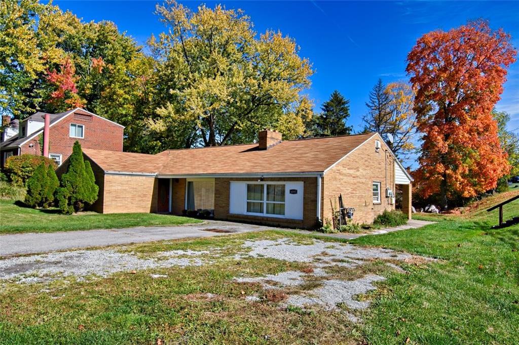 6085 Baptist Road Pittsburgh, PA 15236 - Photo 2 of 24 Gallery Image 2