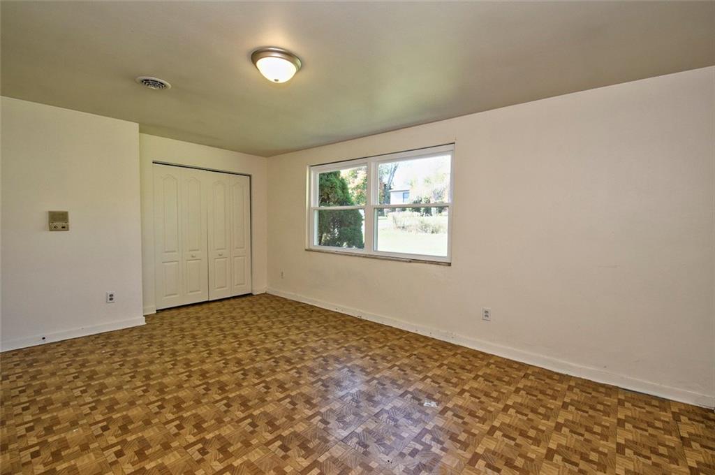 6085 Baptist Road Pittsburgh, PA 15236 - Photo 15 of 24 Gallery Image 15