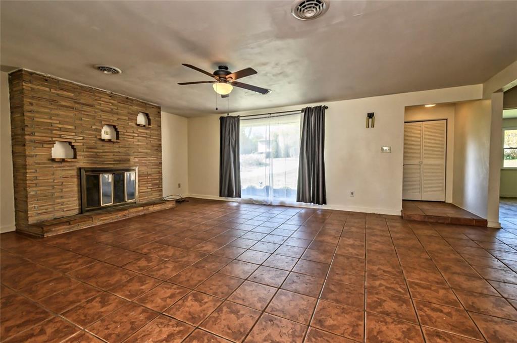 6085 Baptist Road Pittsburgh, PA 15236 - Photo 3 of 24 Gallery Image 3