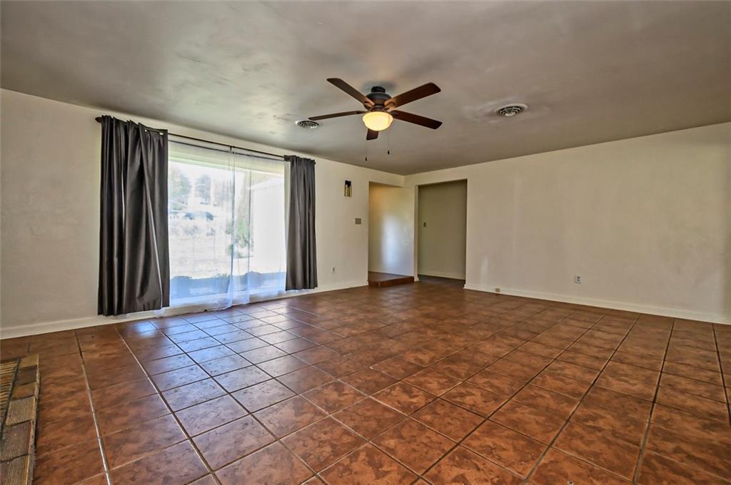 6085 Baptist Road Pittsburgh, PA 15236 - Photo 5 of 24 Gallery Image 5