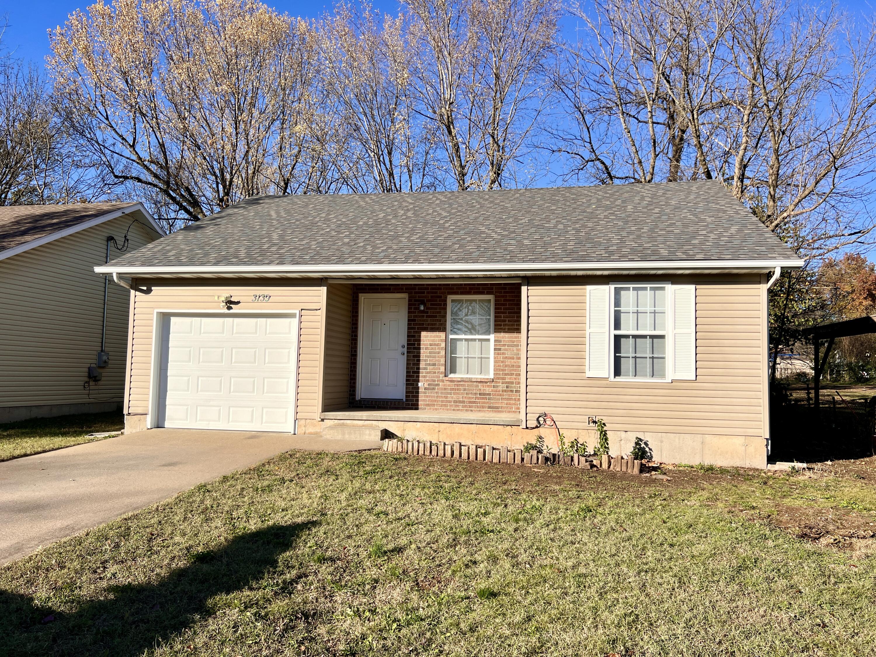 3139 West Page Street Springfield, MO 65802 - Photo 1 of 1 IMG_2986