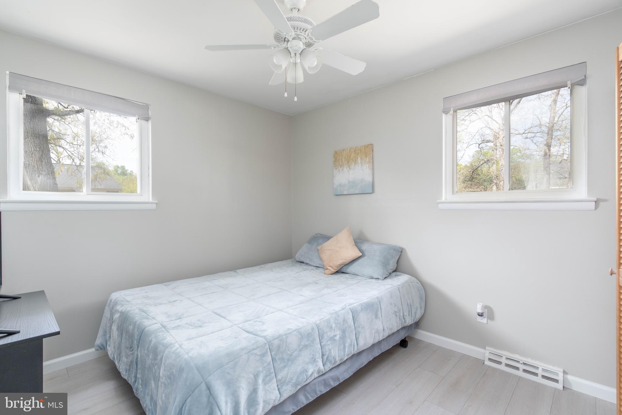 7 Briarcliff Road Atco, NJ 08004 - Photo 17 of 37 a bedroom with a bed and a window