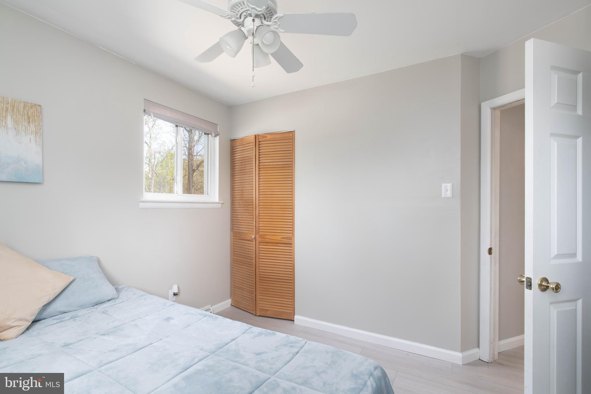 7 Briarcliff Road Atco, NJ 08004 - Photo 18 of 37 a view of an empty room with a window