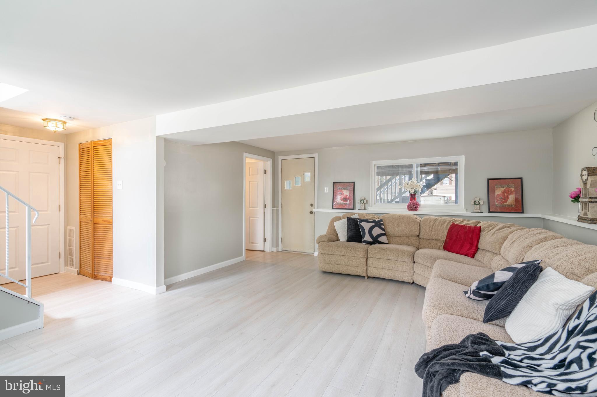 7 Briarcliff Road Atco, NJ 08004 - Photo 22 of 37 a living room with furniture and a hard wood floor