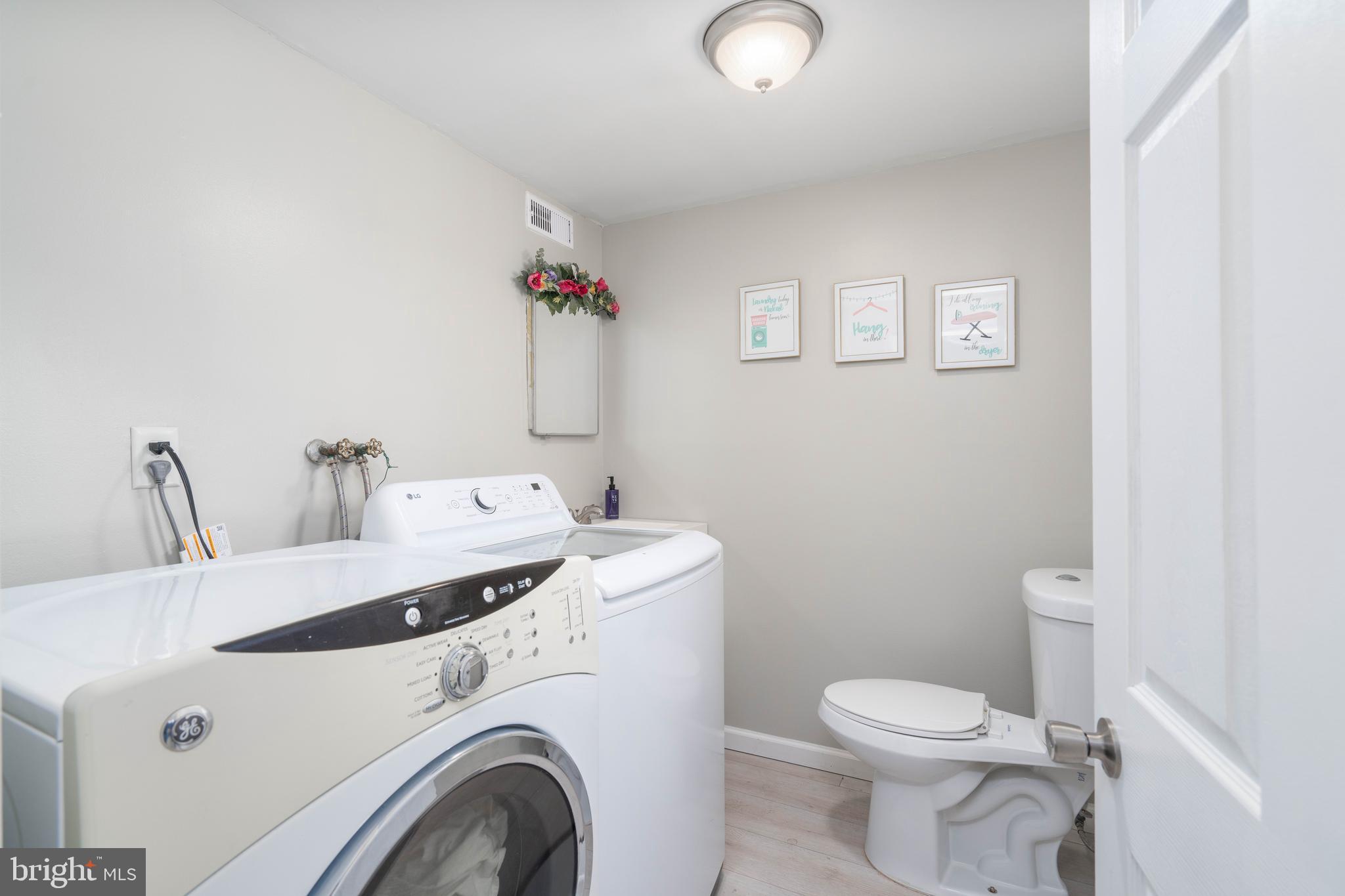 7 Briarcliff Road Atco, NJ 08004 - Photo 24 of 37 a view of bathroom with a toilet and a sink