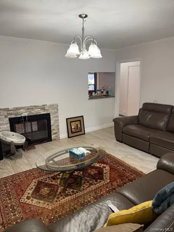 $749,000 | 112 Gun Lane, Levittown, NY 11756