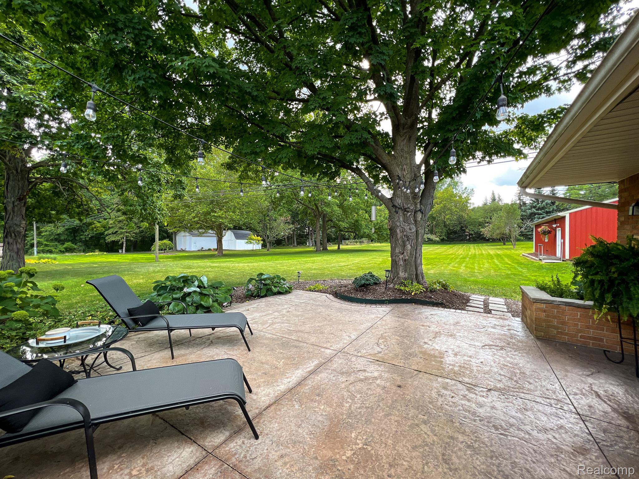 900 East Silverbell Road Lake Orion, MI 48359 - Photo 18 of 31 Gallery Image 18