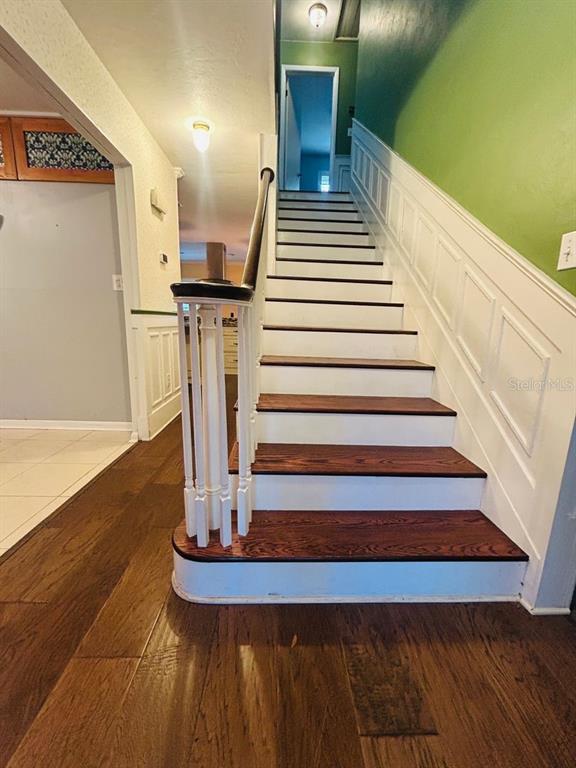 608 Southwest 80th Boulevard Gainesville, FL 32607 - Photo 2 of 25 a view of entryway