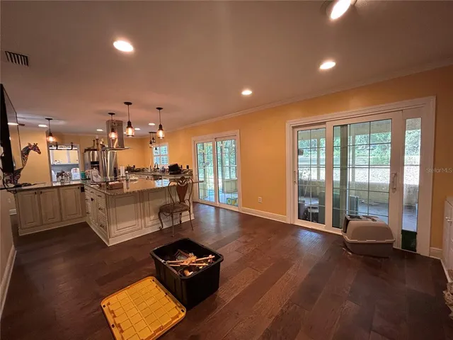 $4,100 | 608 Southwest 80th Boulevard, Gainesville, FL 32607