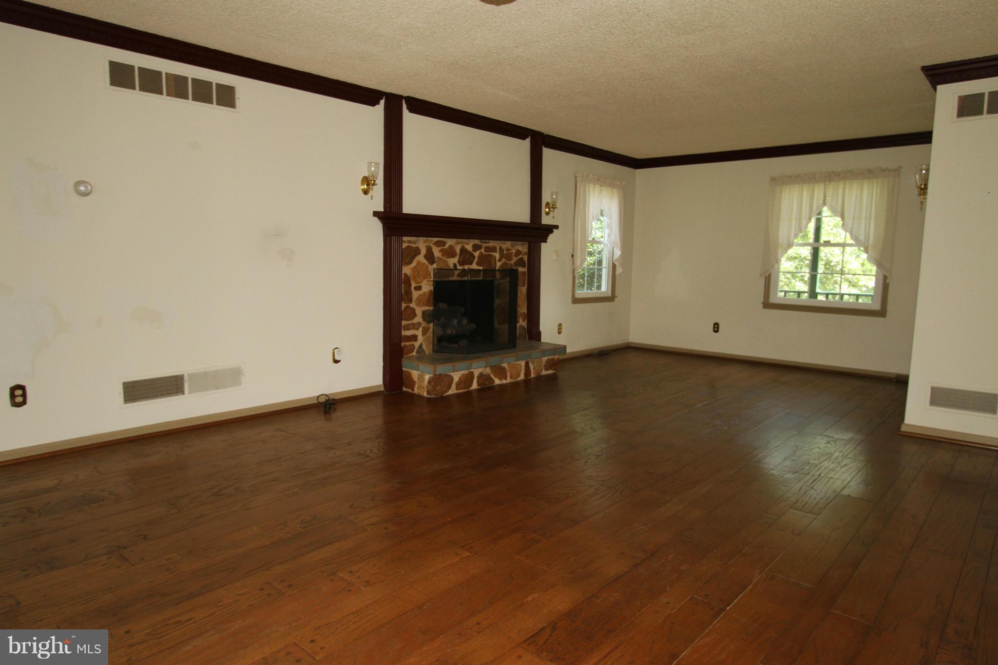 3039 Telegraph Road Elkton, MD 21921 - Photo 4 of 30 Family Room