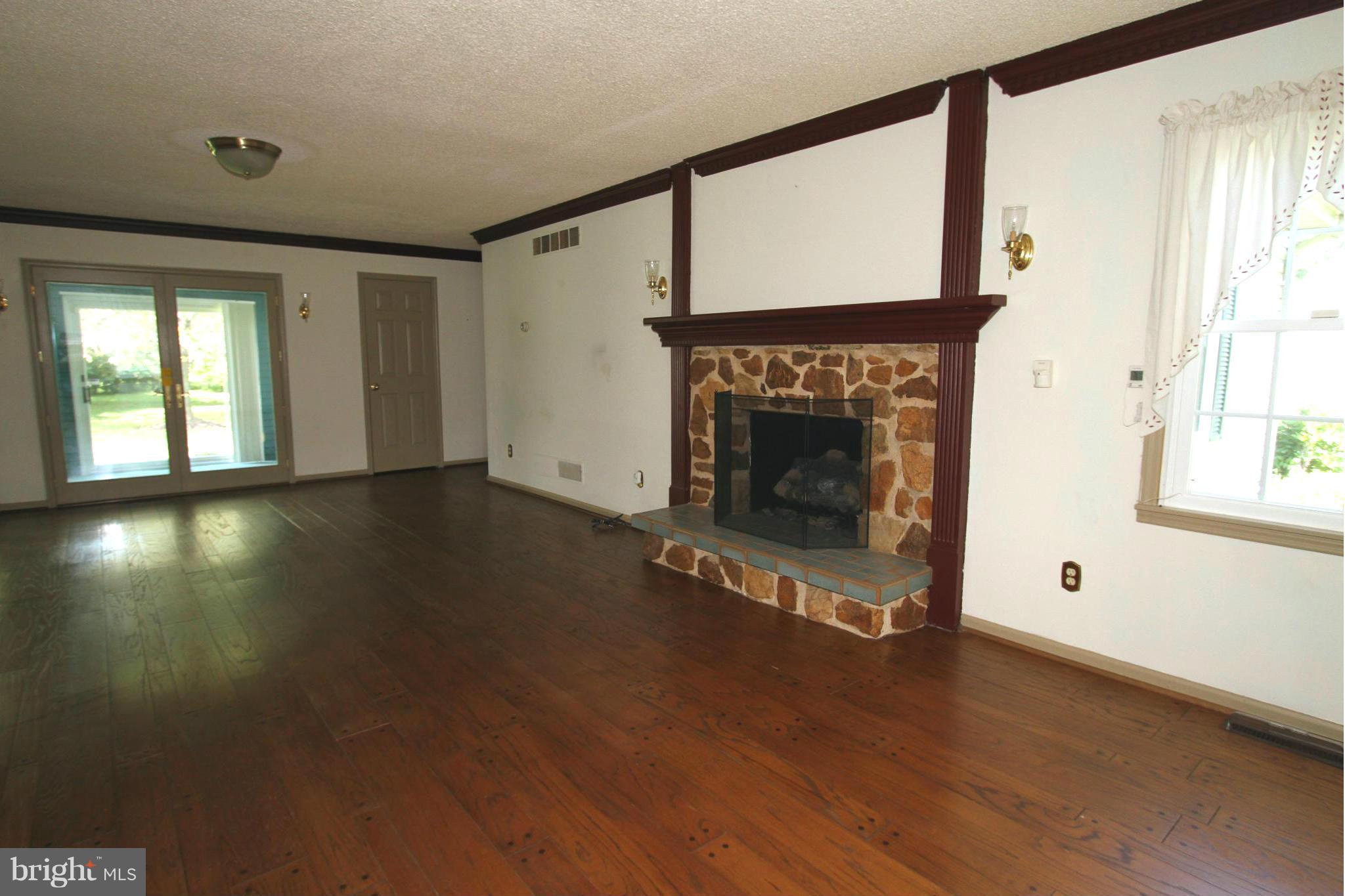 3039 Telegraph Road Elkton, MD 21921 - Photo 8 of 30 Family Room