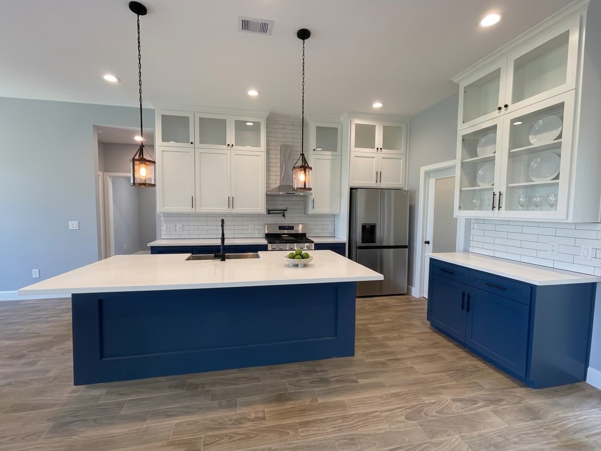 483 Buffalo Trail Angleton, TX 77515 - Photo 5 of 15 Gallery Image 5