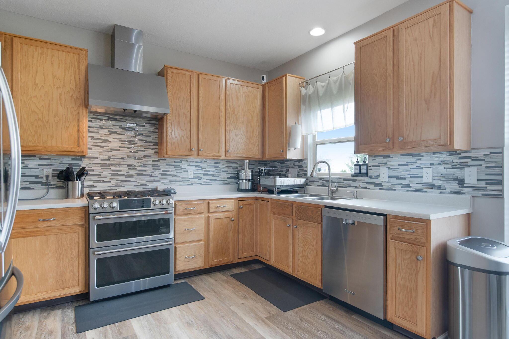 7591 Rolling Ridge Way Westerville, OH 43082 - Photo 8 of 30 Kitchen
