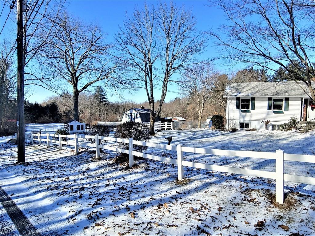 10 Donovan Road North Brookfield, MA 01535 - Photo 4 of 35 Gallery Image 4