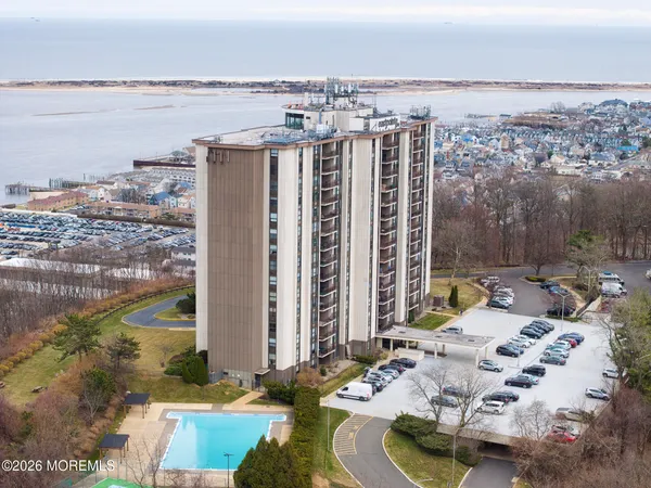 $590,000 | 1 Scenic Drive, Unit 309, Highlands, NJ 07732