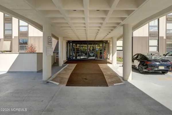 $590,000 | 1 Scenic Drive, Unit 309, Highlands, NJ 07732