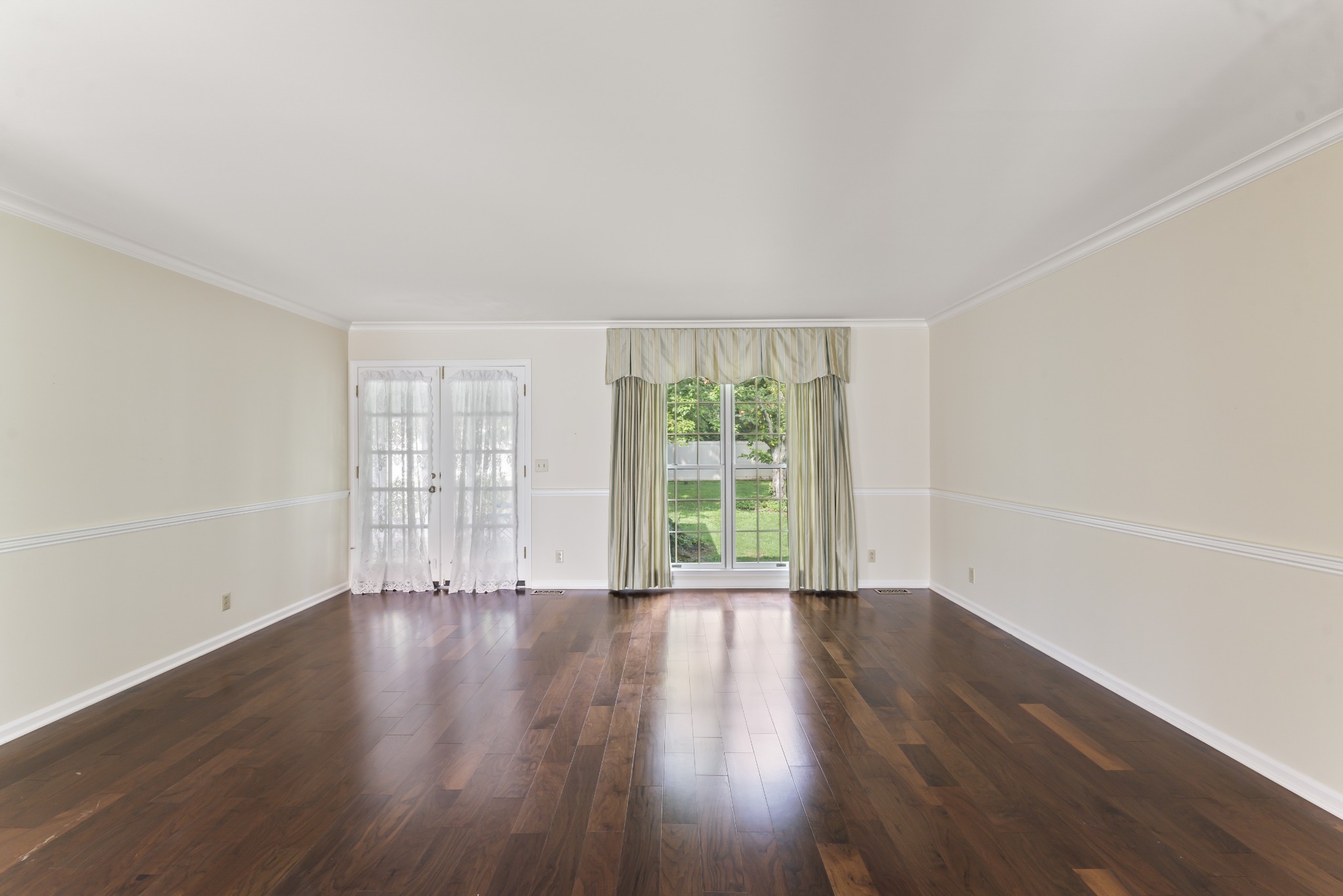 803 North Rutherford Boulevard Murfreesboro, TN 37130 - Photo 13 of 31 Gallery Image 13
