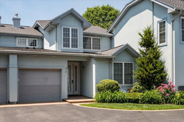 $1,275,000 | 517 Bardini Drive, Melville, NY 11747