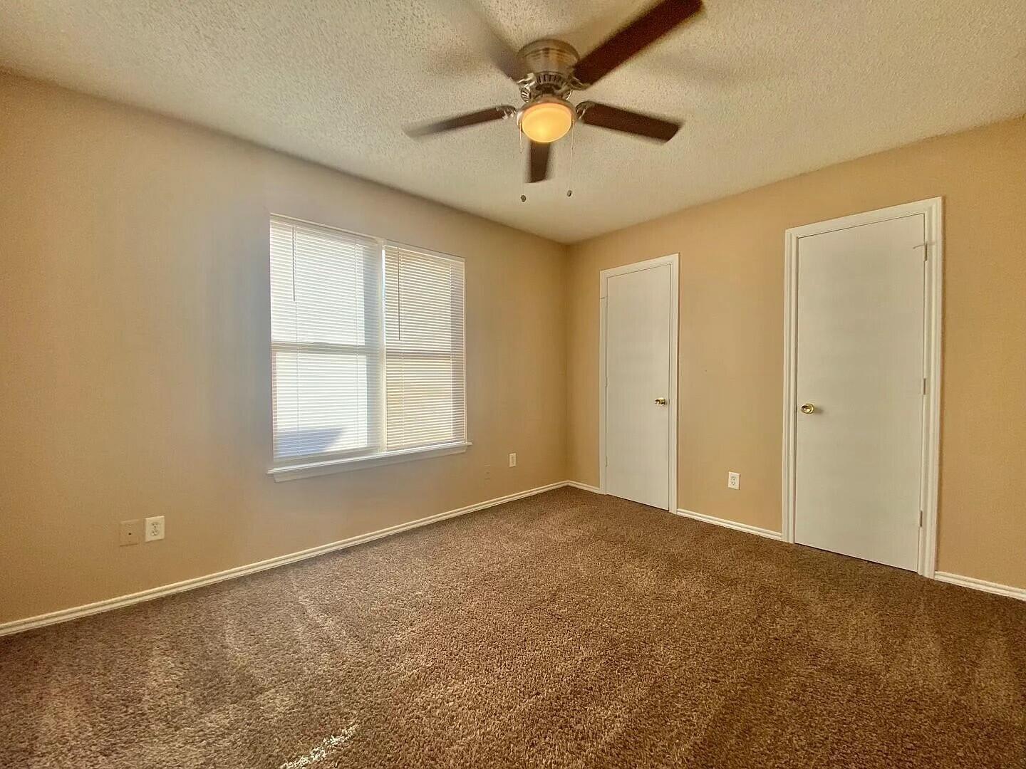 2 St Lubbock Tx 79412 Lubbock, TX 79412 - Photo 41 of 42 a view of an empty room with a window