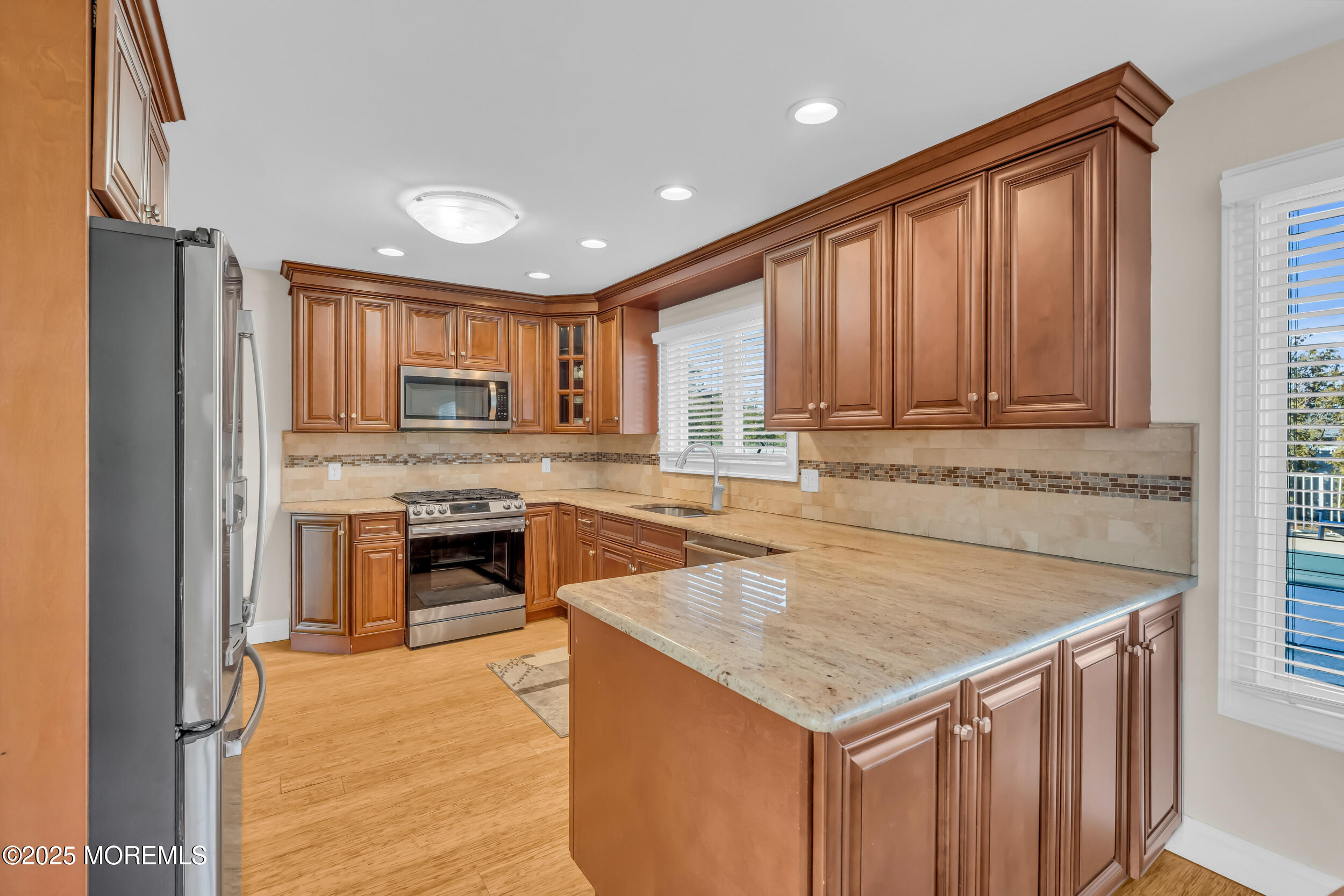 9 Cove Road West Bayville, NJ 08721 - Photo 16 of 58 028