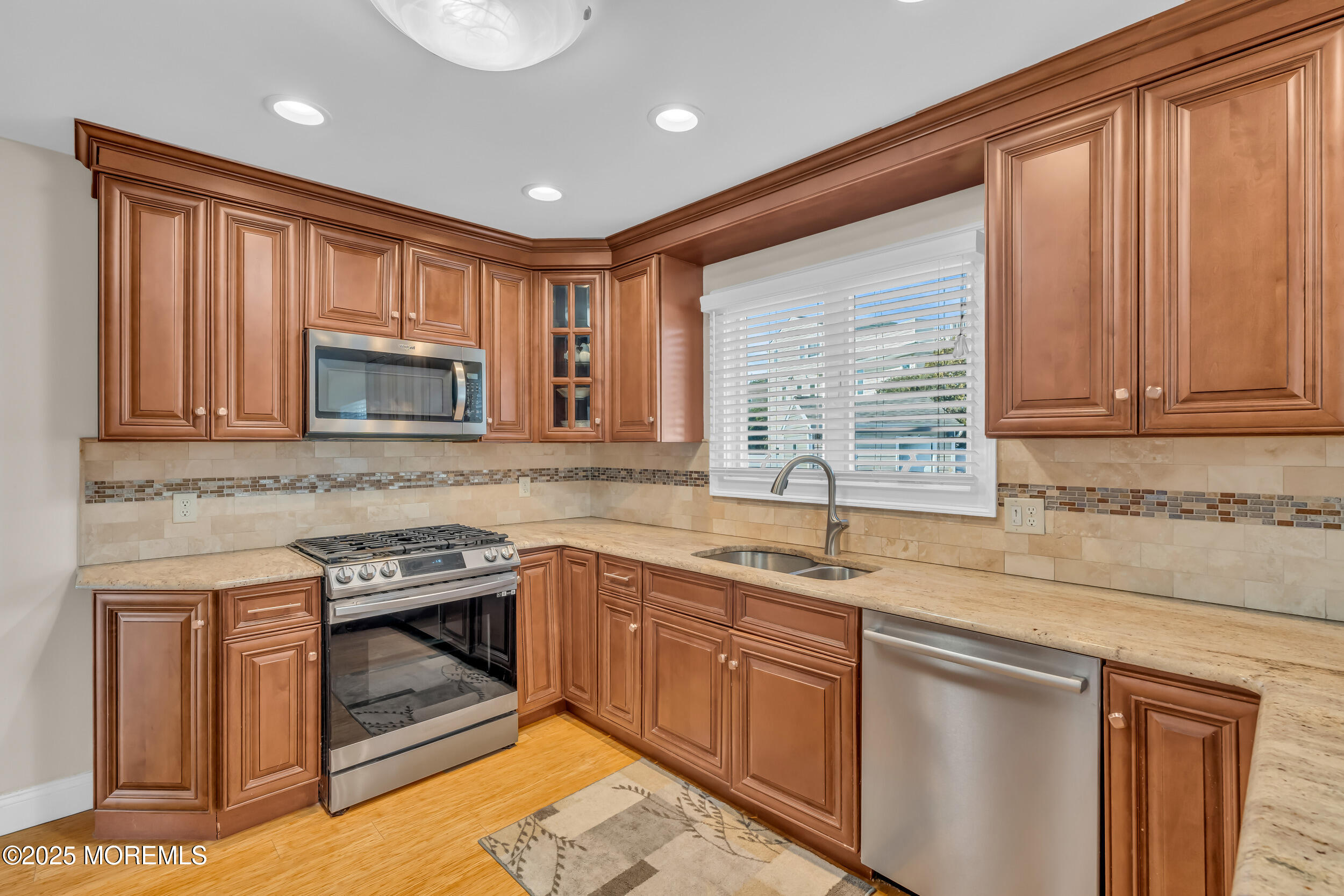 9 Cove Road West Bayville, NJ 08721 - Photo 18 of 58 029