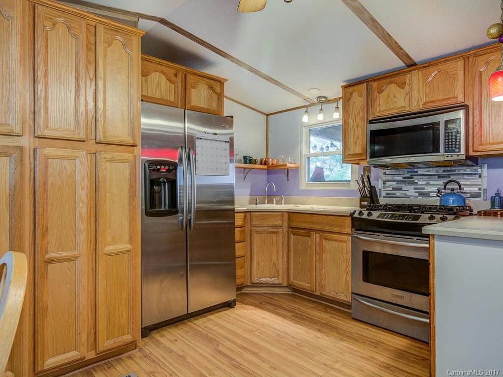 130 Frank Rector Road Marshall, NC 28753 - Photo 5 of 18 Gallery Image 5