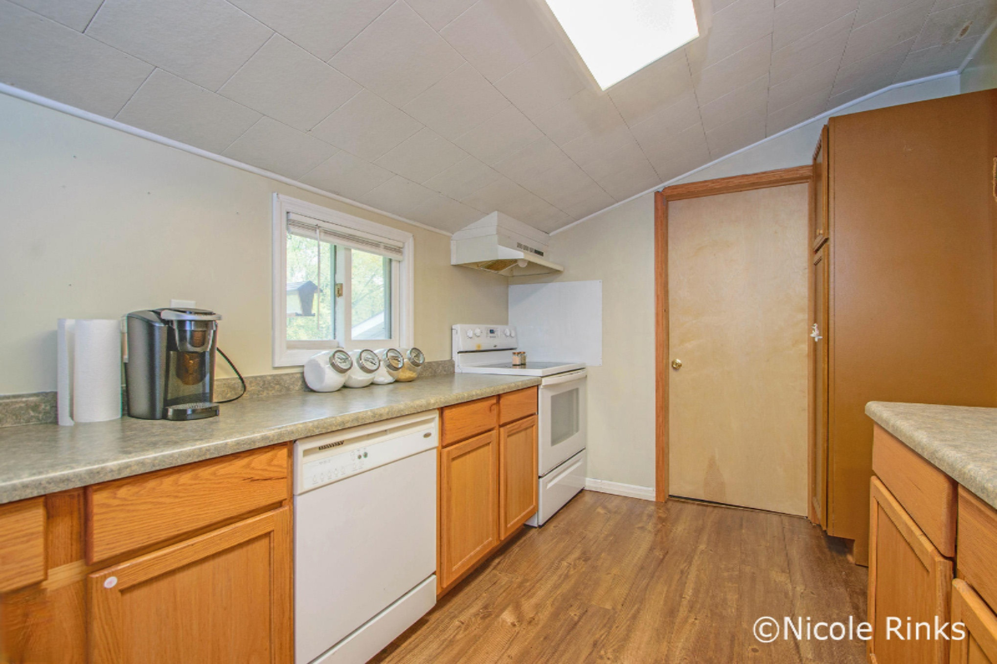 3085 South Derby Road Sidney, MI 48885 - Photo 13 of 20 DSC_0295