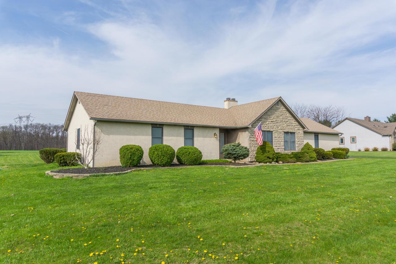 8145 Dustin Road Galena, OH 43021 - Photo 3 of 59 Gallery Image 3