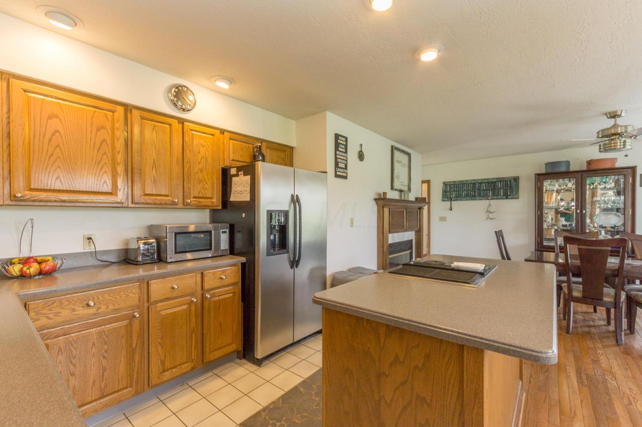 8145 Dustin Road Galena, OH 43021 - Photo 33 of 59 Gallery Image 33