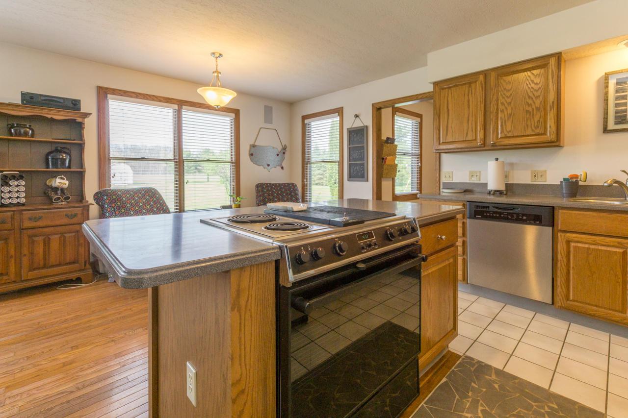 8145 Dustin Road Galena, OH 43021 - Photo 34 of 59 Gallery Image 34