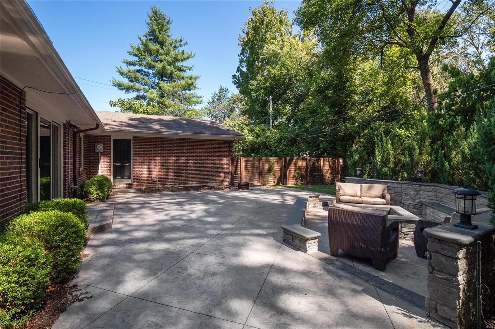 10212 Clayton Road Ladue, MO 63124 - Photo 36 of 58 Gallery Image 36