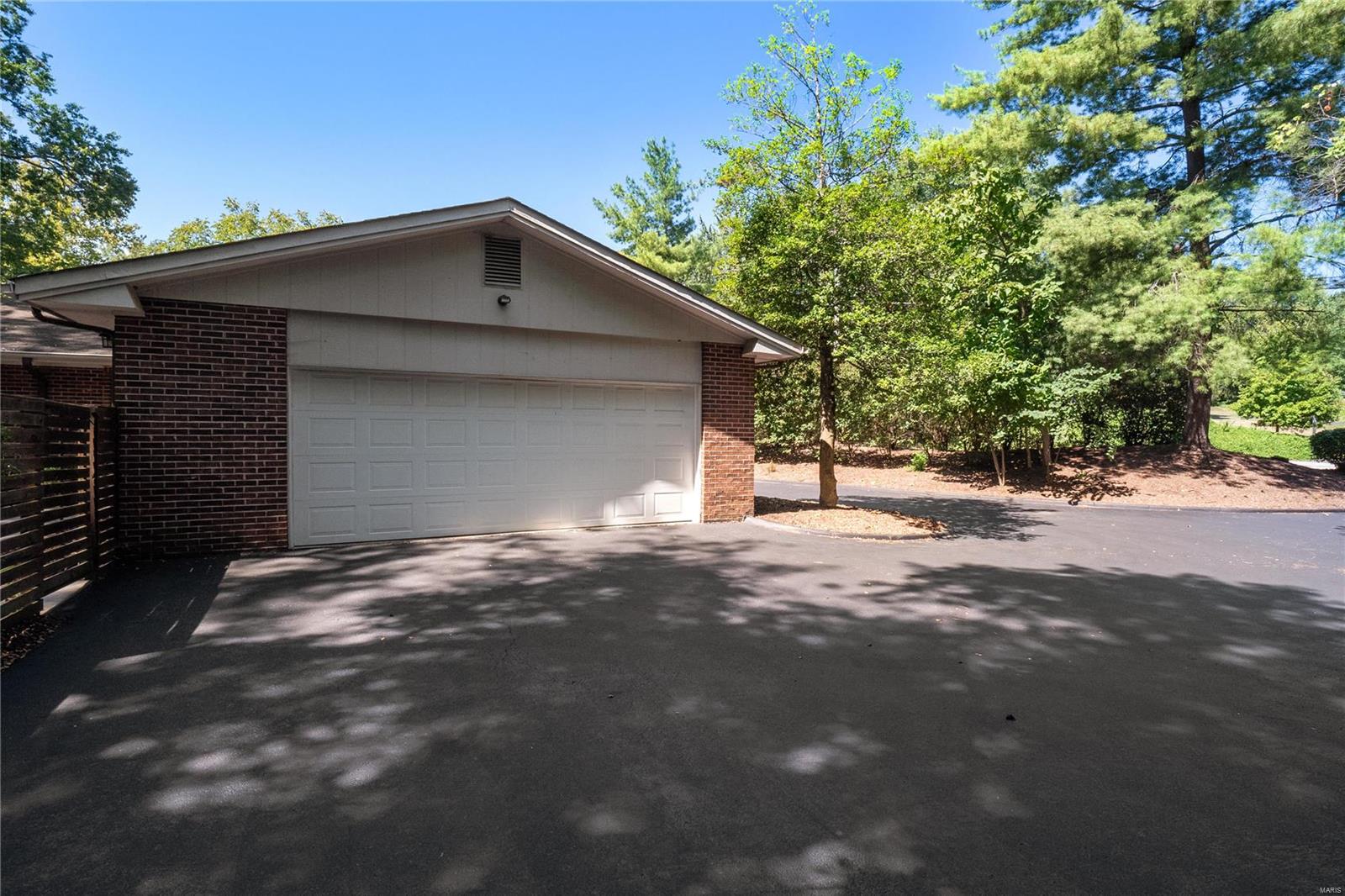 10212 Clayton Road Ladue, MO 63124 - Photo 49 of 58 Gallery Image 49