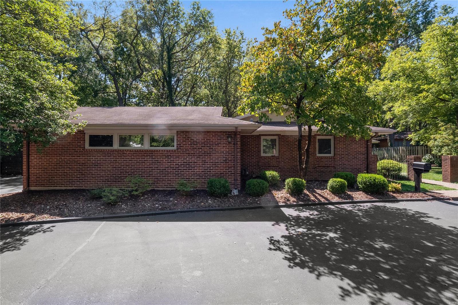 10212 Clayton Road Ladue, MO 63124 - Photo 51 of 58 Gallery Image 51