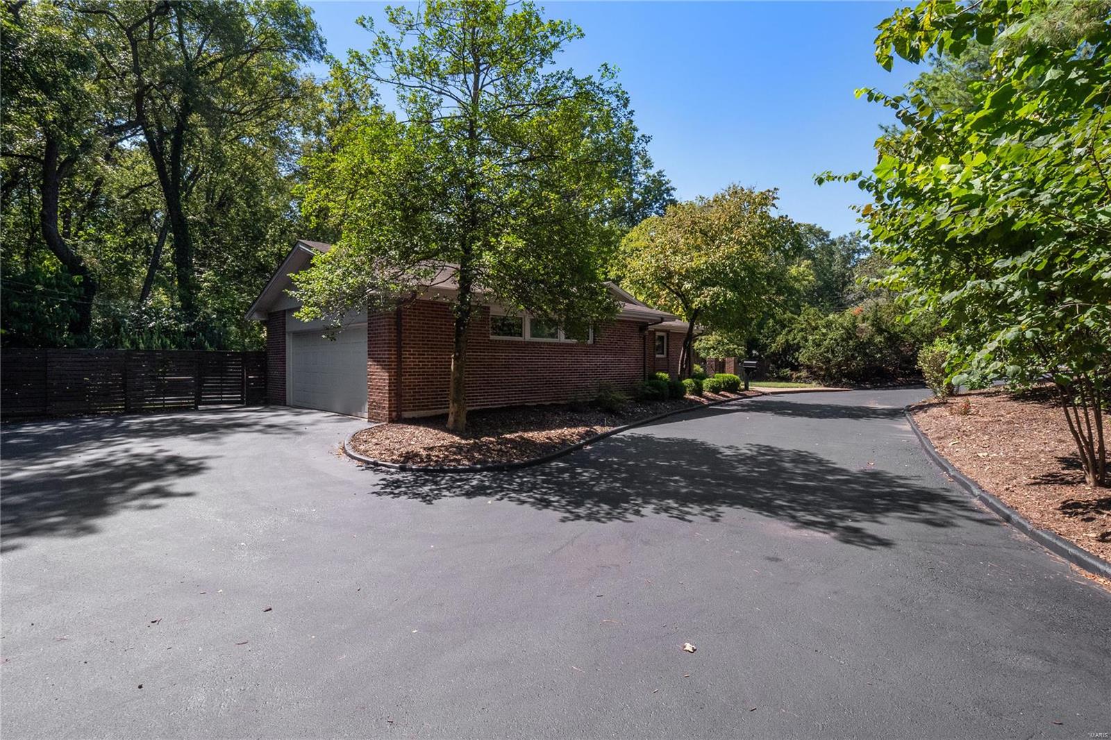10212 Clayton Road Ladue, MO 63124 - Photo 52 of 58 Gallery Image 52
