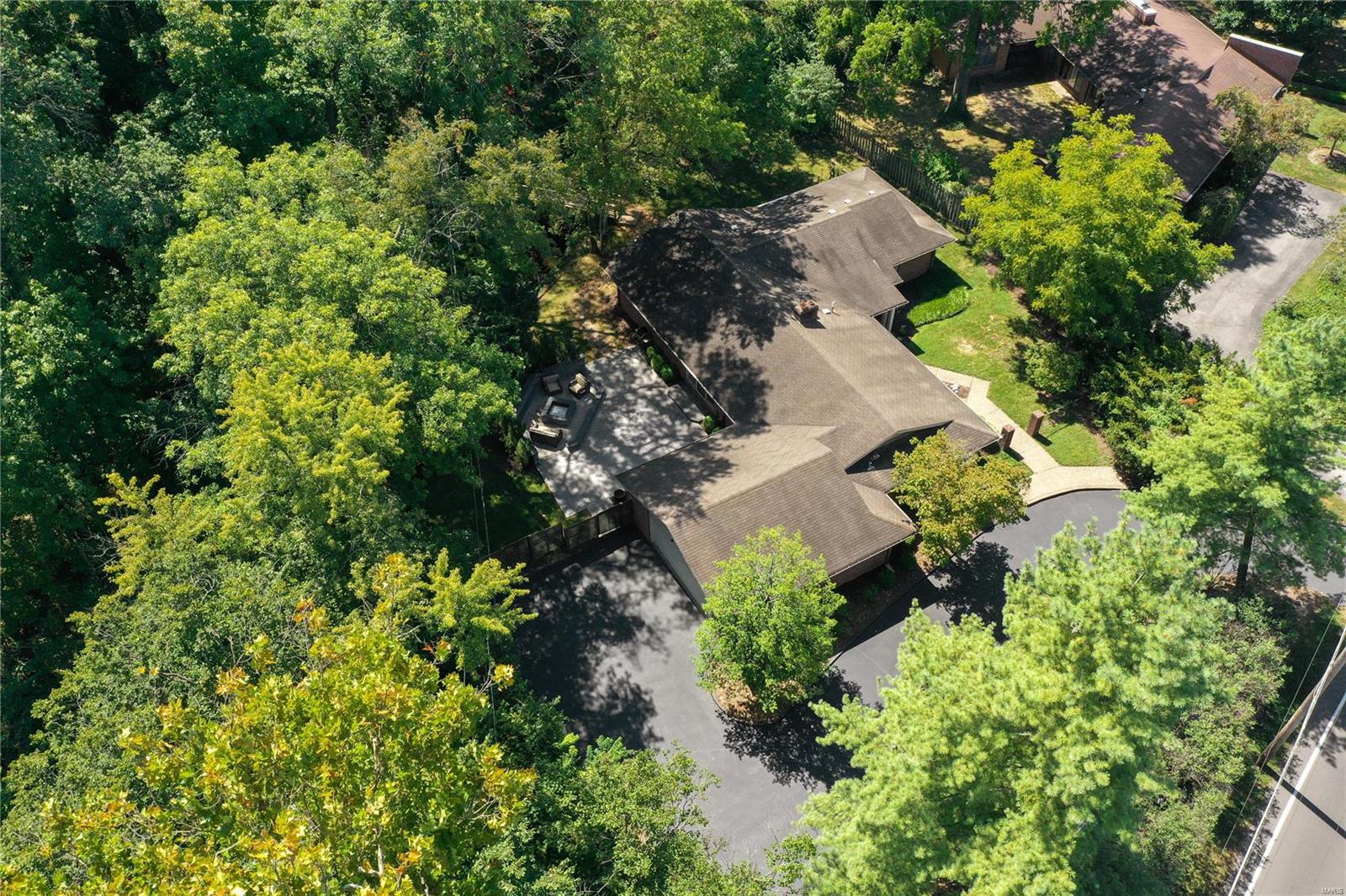 10212 Clayton Road Ladue, MO 63124 - Photo 54 of 58 Gallery Image 54