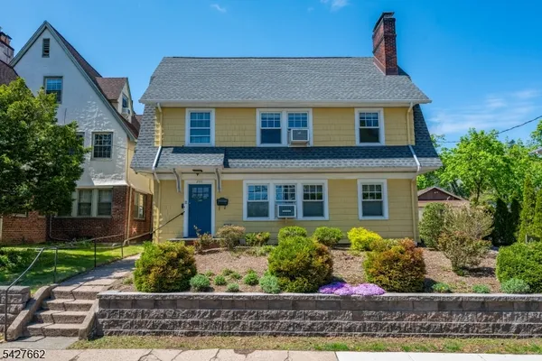 $4,350 | 200 Valley Road, Unit 2, Montclair, NJ 07042