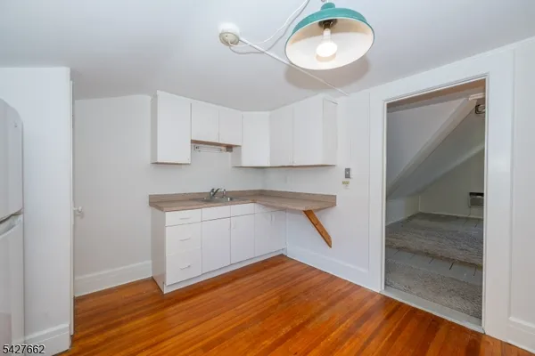 $4,350 | 200 Valley Road, Unit 2, Montclair, NJ 07042