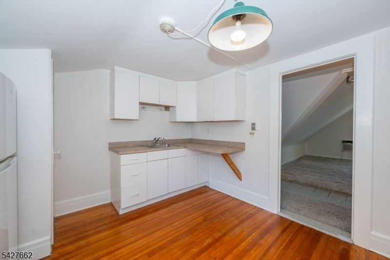 200 Valley Road, Unit 2 Montclair, NJ 07042 - Photo 30 of 36