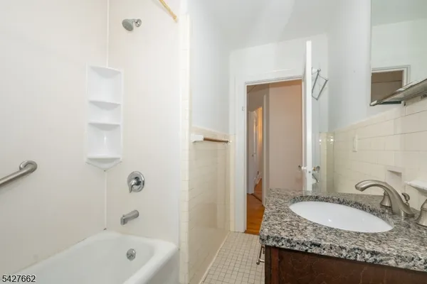 $4,350 | 200 Valley Road, Unit 2, Montclair, NJ 07042