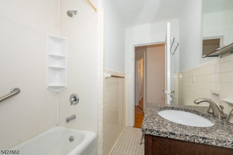 200 Valley Road, Unit 2 Montclair, NJ 07042 - Photo 31 of 36