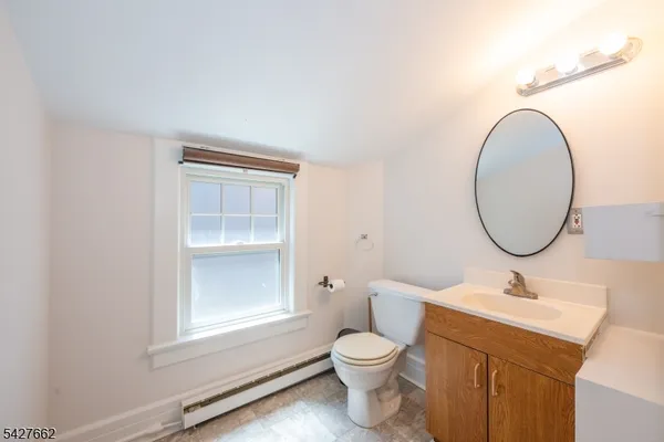 $4,350 | 200 Valley Road, Unit 2, Montclair, NJ 07042