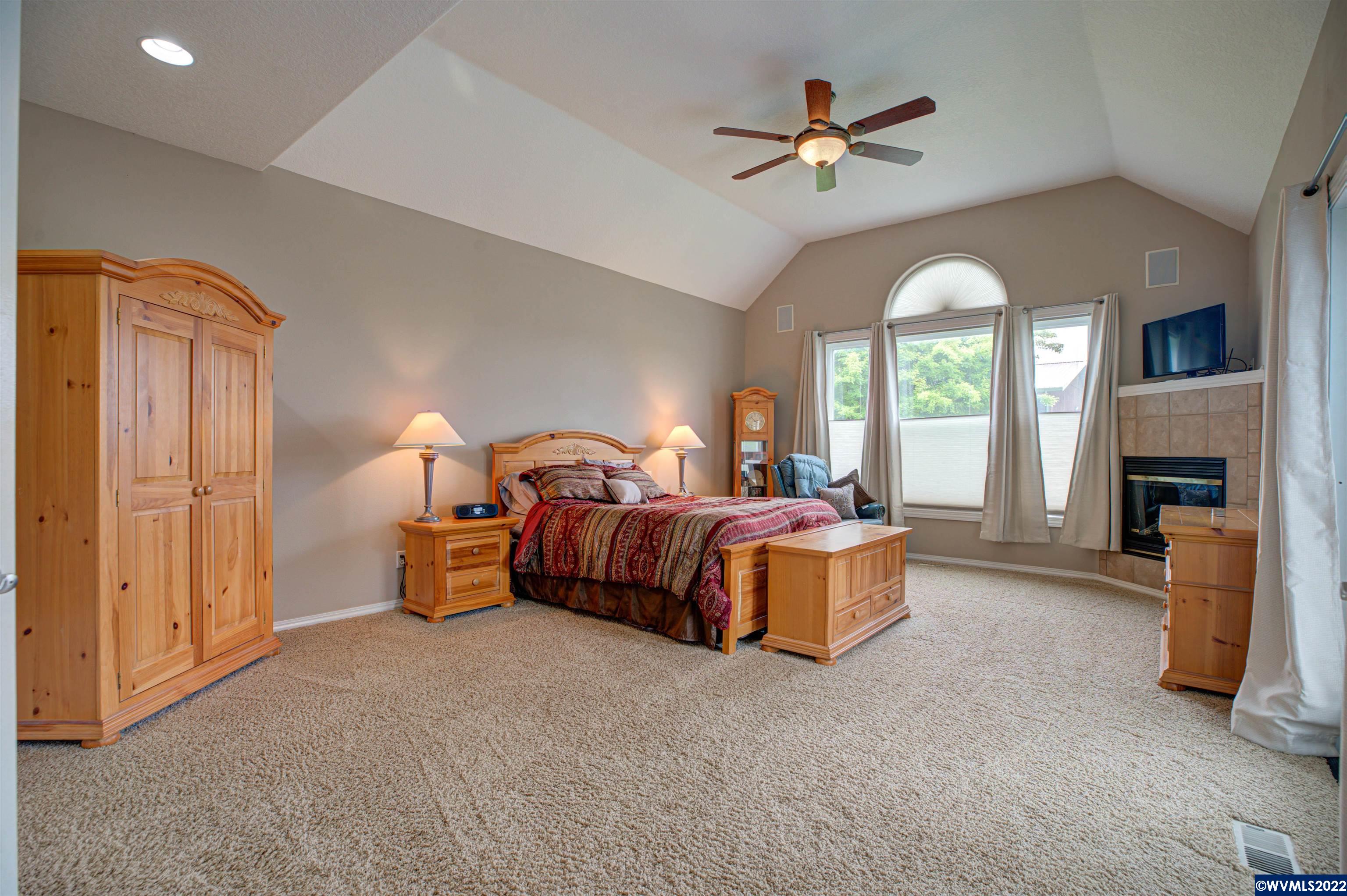 3958 Mission Road Northeast St. Paul, OR 97137 - Photo 19 of 38