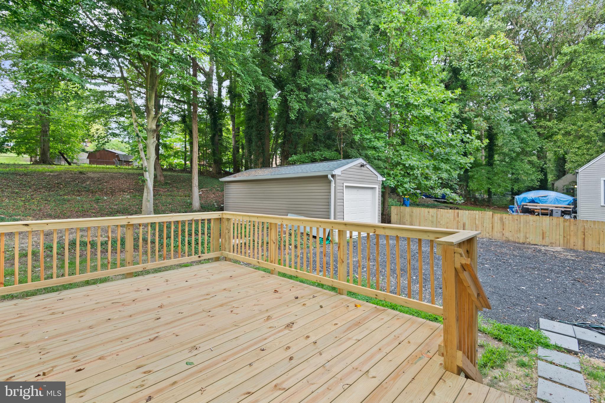 6415 Woodland Road Morningside, MD 20746 - Photo 18 of 35