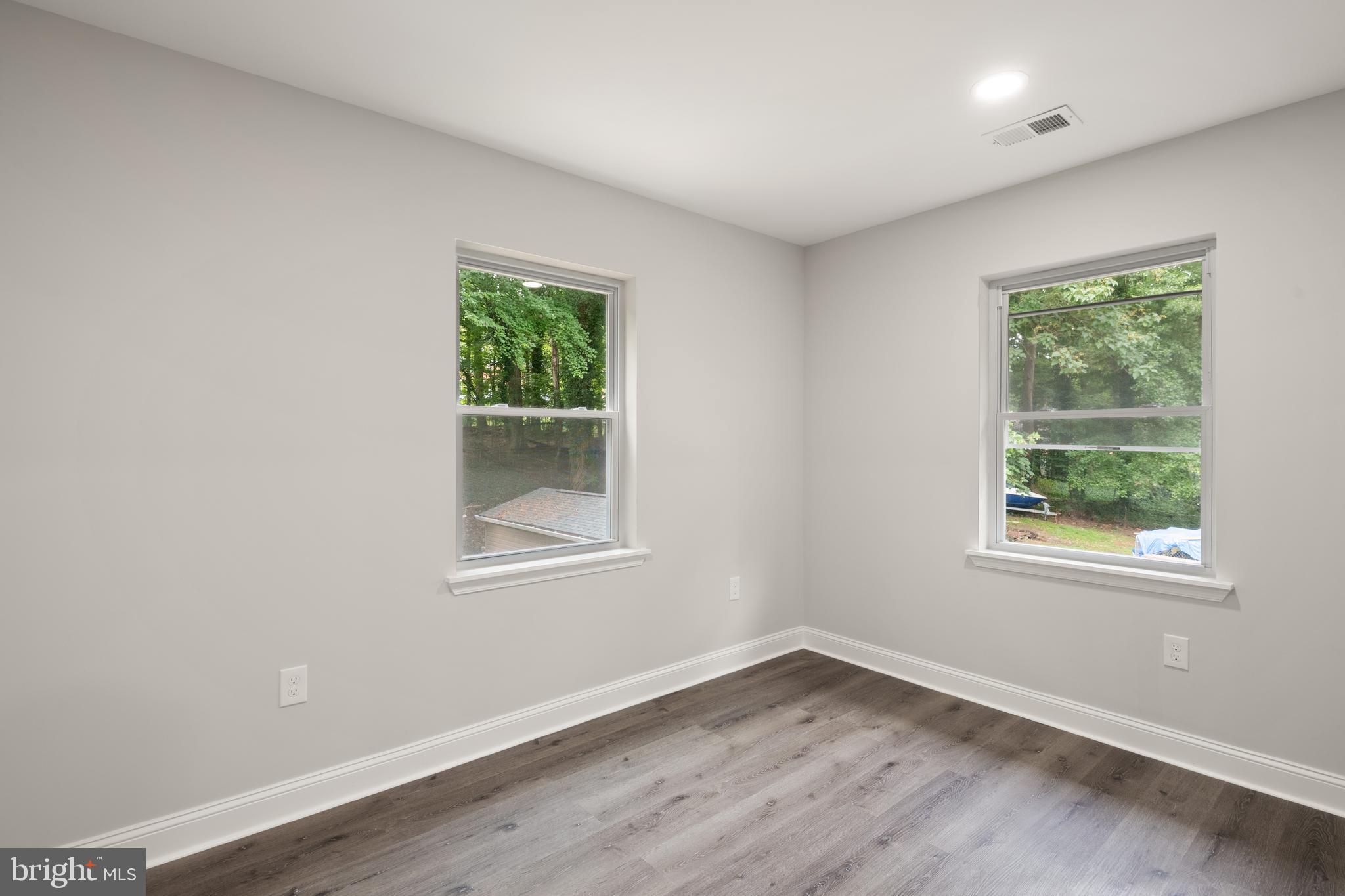 6415 Woodland Road Morningside, MD 20746 - Photo 23 of 35