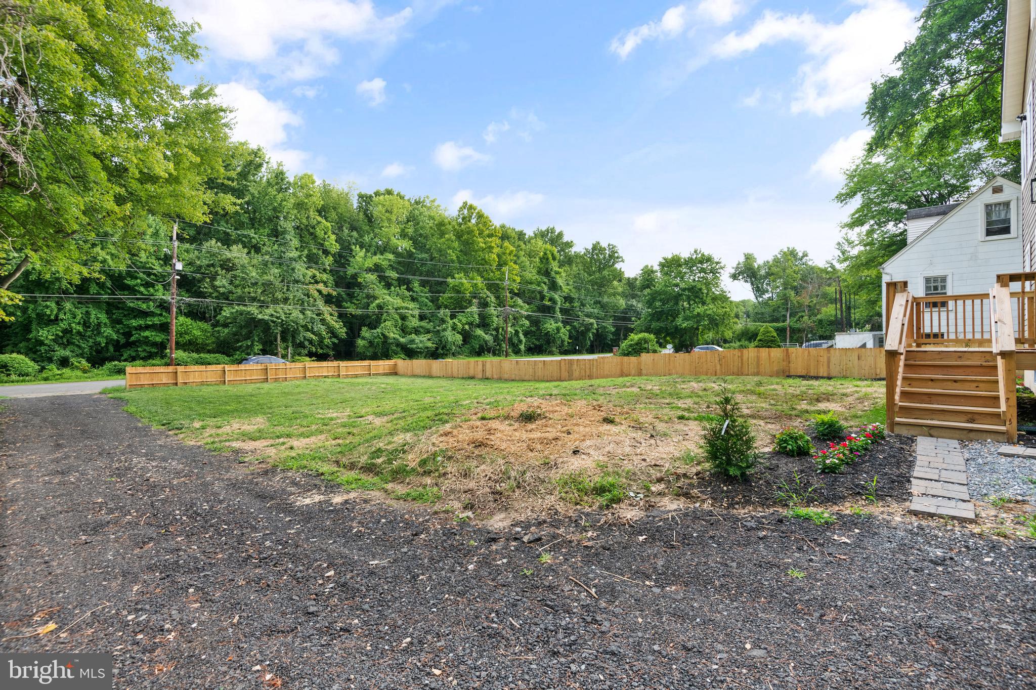 6415 Woodland Road Morningside, MD 20746 - Photo 33 of 35
