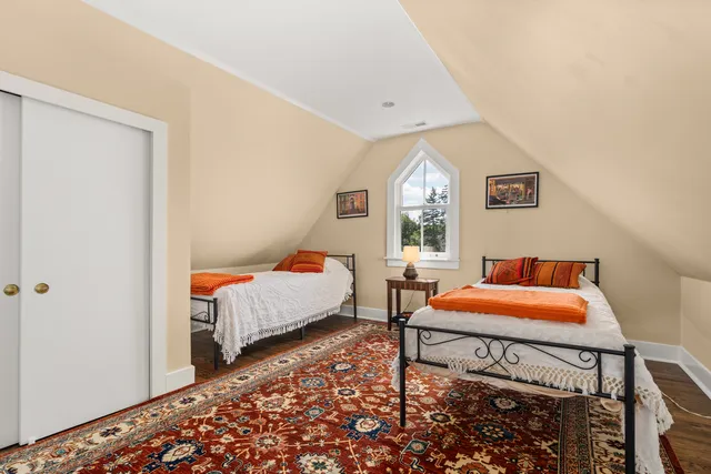 $1,650,000 | 201 Scottswood Road, Riverside, IL 60546