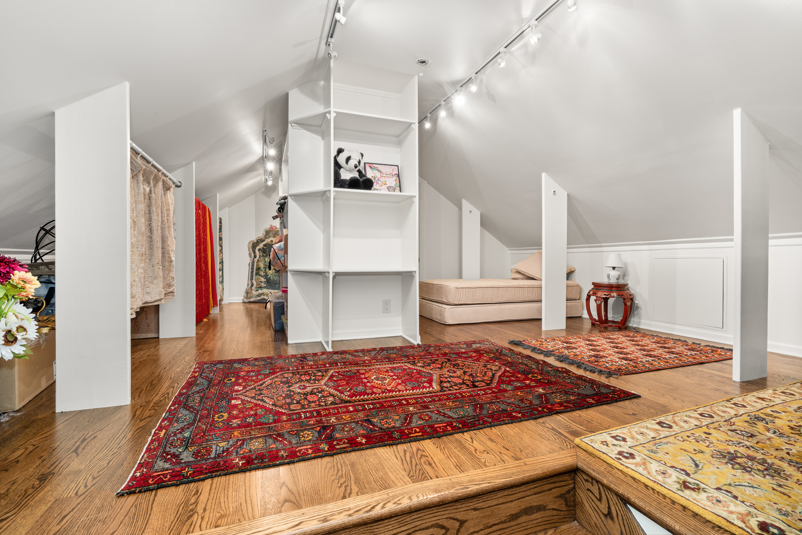 201 Scottswood Road Riverside, IL 60546 - Photo 31 of 32 a very nice looking room with a rug